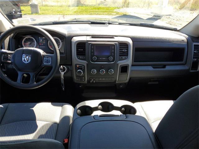new 2024 Ram 1500 car, priced at $44,988