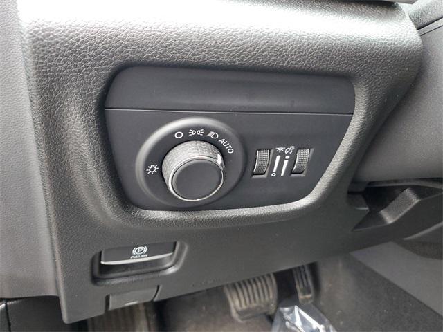 used 2024 Jeep Grand Cherokee L car, priced at $29,425