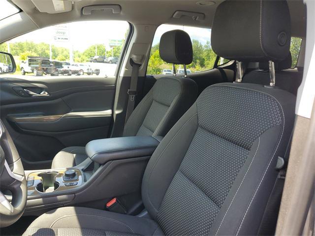 used 2021 GMC Acadia car, priced at $23,960