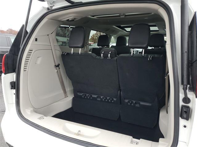 used 2020 Chrysler Pacifica car, priced at $20,934