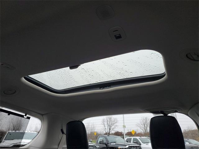 used 2020 Chrysler Pacifica car, priced at $20,934