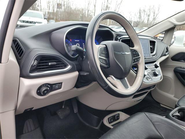 used 2020 Chrysler Pacifica car, priced at $20,934