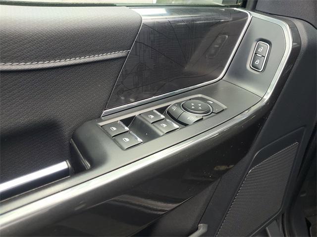 used 2022 Ford F-150 car, priced at $40,404