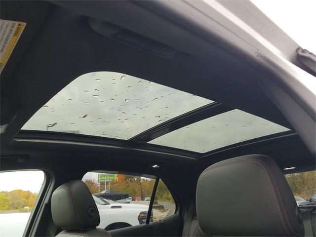 used 2022 Chevrolet Equinox car, priced at $21,661