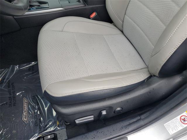 used 2016 Toyota Camry Hybrid car, priced at $14,490