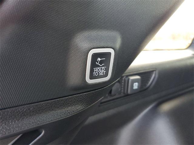 new 2025 Jeep Grand Cherokee car, priced at $43,568