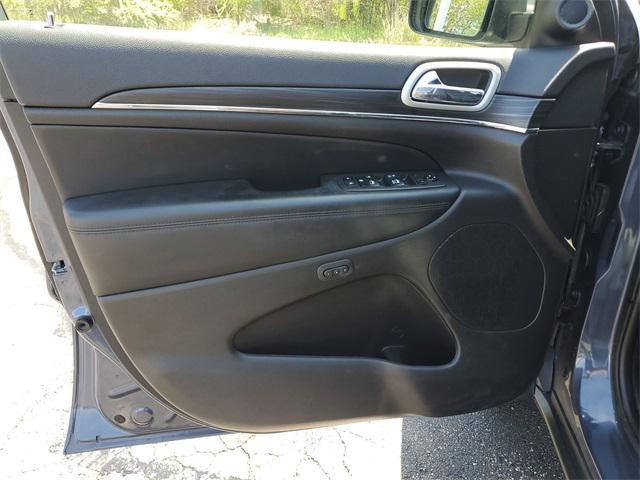 used 2021 Jeep Grand Cherokee car, priced at $29,811