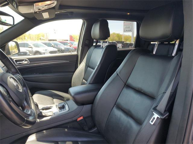 used 2021 Jeep Grand Cherokee car, priced at $29,811