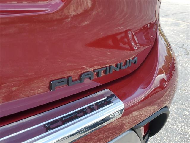 used 2022 Toyota Highlander Hybrid car, priced at $47,648