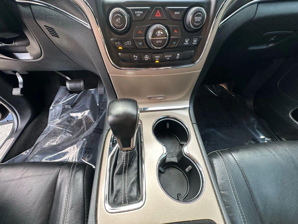 used 2017 Jeep Grand Cherokee car, priced at $10,990