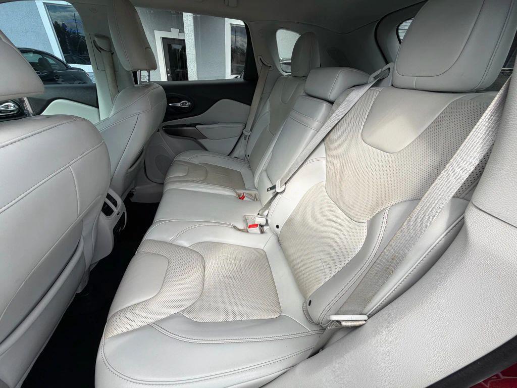 used 2019 Jeep Cherokee car, priced at $10,990