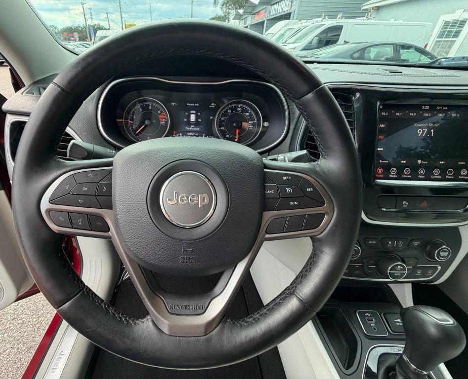 used 2019 Jeep Cherokee car, priced at $10,990