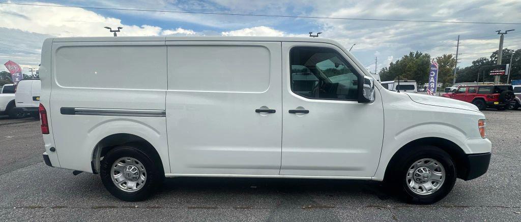 used 2017 Nissan NV Cargo NV3500 HD car, priced at $16,990