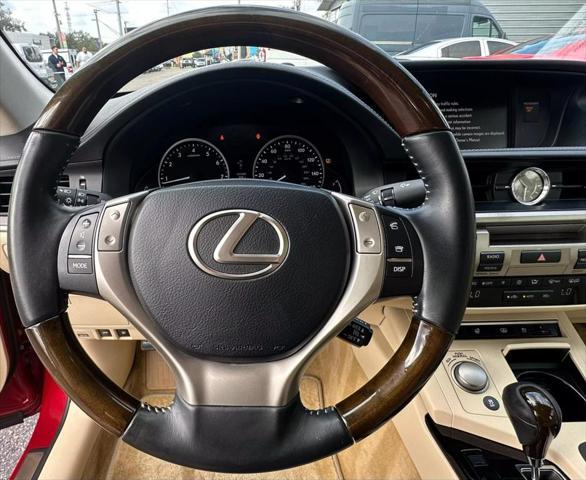 used 2015 Lexus ES 350 car, priced at $15,990