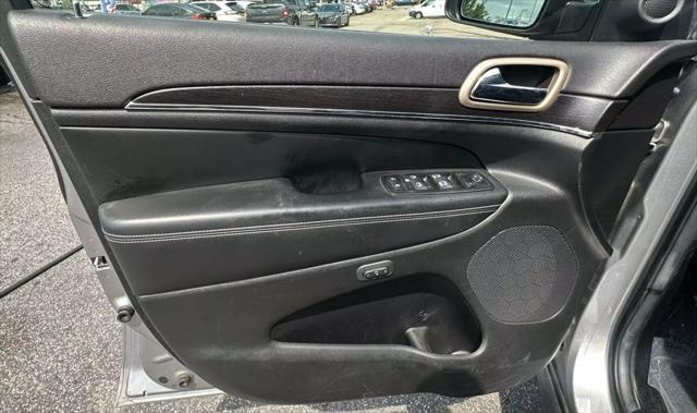 used 2014 Jeep Grand Cherokee car, priced at $12,990