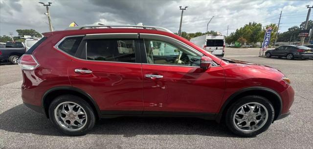 used 2015 Nissan Rogue car, priced at $12,990
