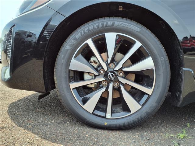 new 2025 Nissan Sentra car, priced at $27,625