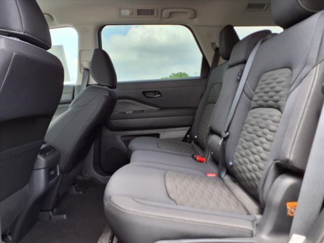 new 2025 Nissan Pathfinder car, priced at $43,865