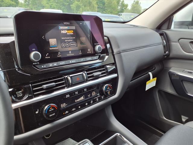 new 2025 Nissan Pathfinder car, priced at $43,865