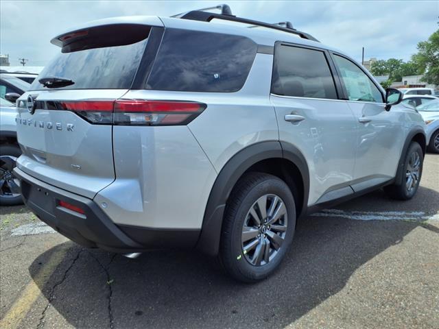 new 2025 Nissan Pathfinder car, priced at $43,865