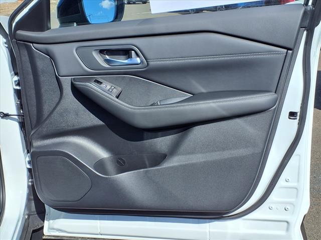 new 2025 Nissan Rogue car, priced at $41,552