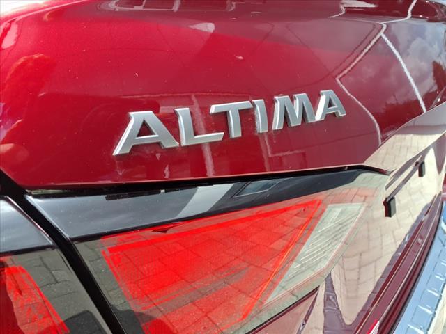 used 2023 Nissan Altima car, priced at $25,900