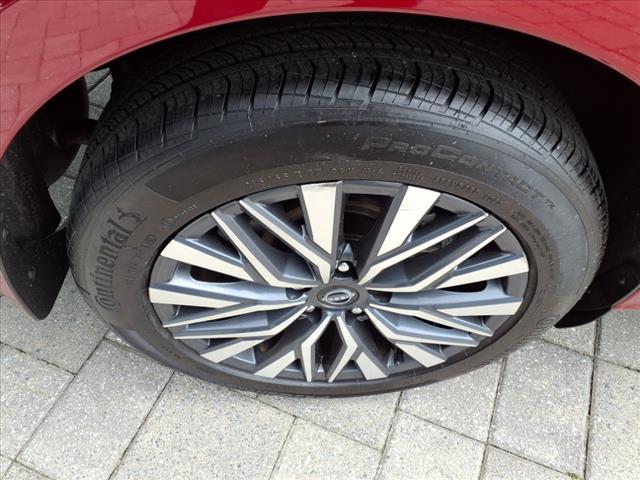 used 2023 Nissan Altima car, priced at $25,900