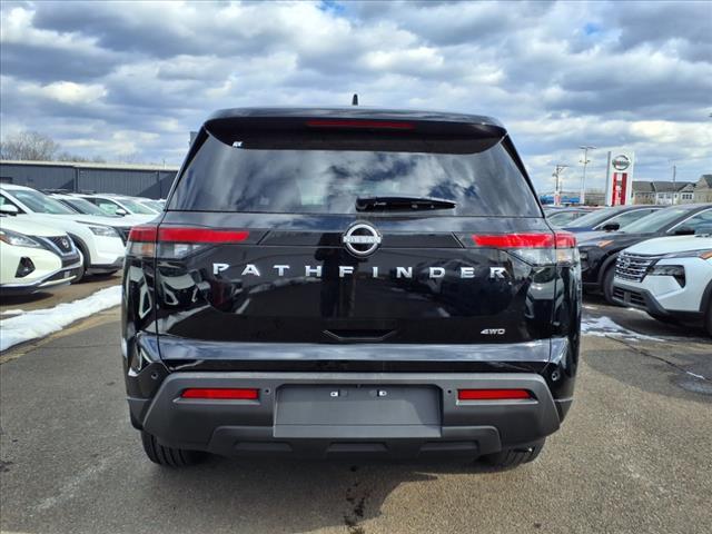 new 2025 Nissan Pathfinder car, priced at $38,960