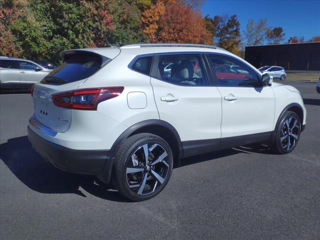 used 2022 Nissan Rogue Sport car, priced at $25,078