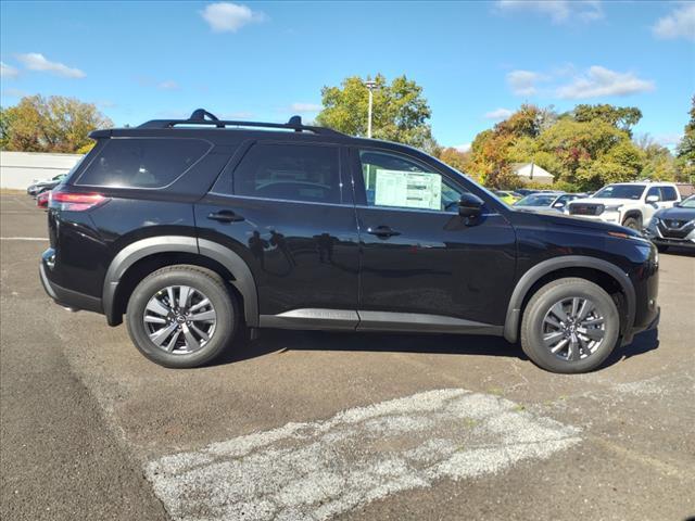 new 2024 Nissan Pathfinder car, priced at $44,484