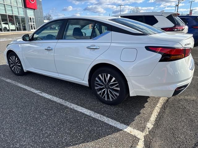 used 2023 Nissan Altima car, priced at $23,999