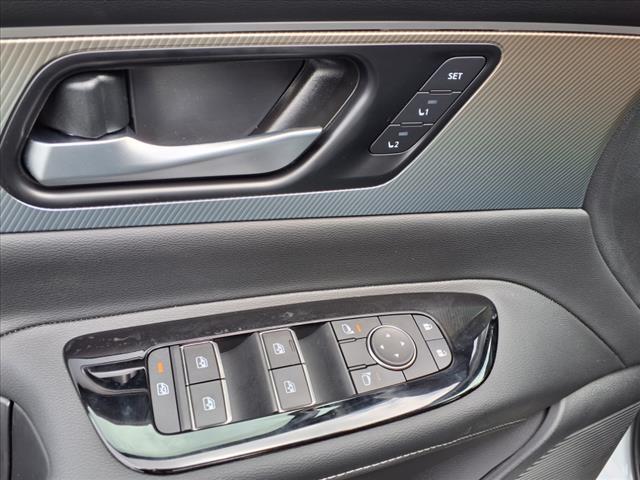 new 2025 Nissan Murano car, priced at $46,897