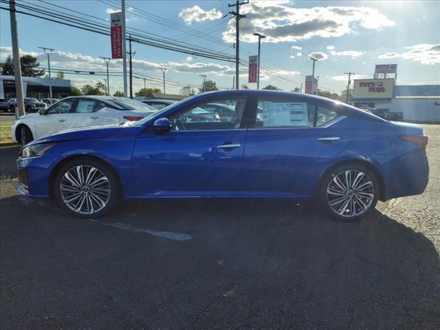 new 2025 Nissan Altima car, priced at $34,747