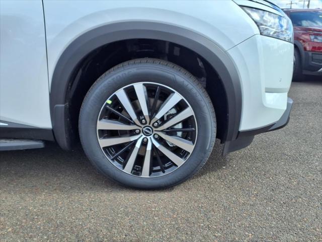 new 2025 Nissan Pathfinder car, priced at $59,040