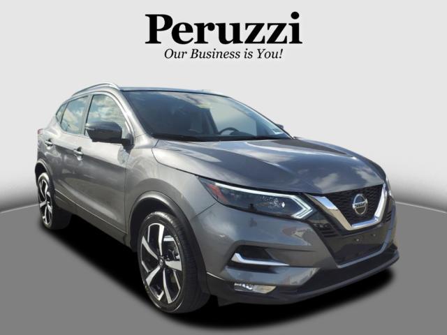 used 2022 Nissan Rogue Sport car, priced at $24,889