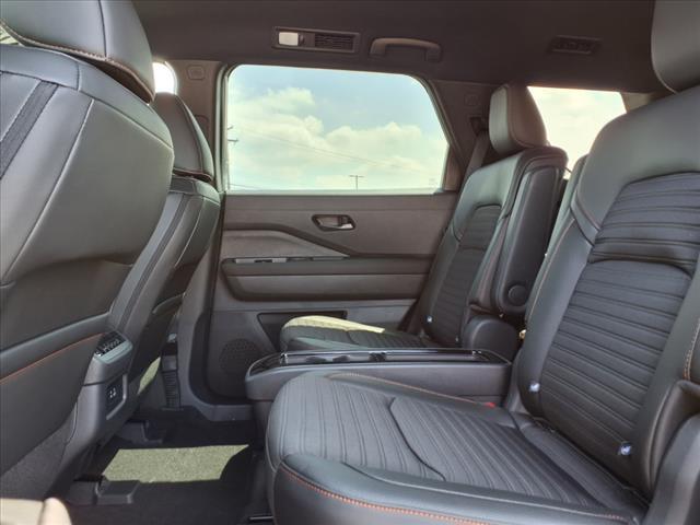 new 2025 Nissan Pathfinder car, priced at $46,595
