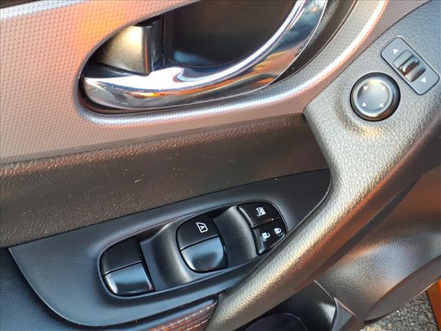 used 2020 Nissan Rogue Sport car, priced at $15,211