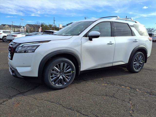 new 2025 Nissan Pathfinder car, priced at $49,352