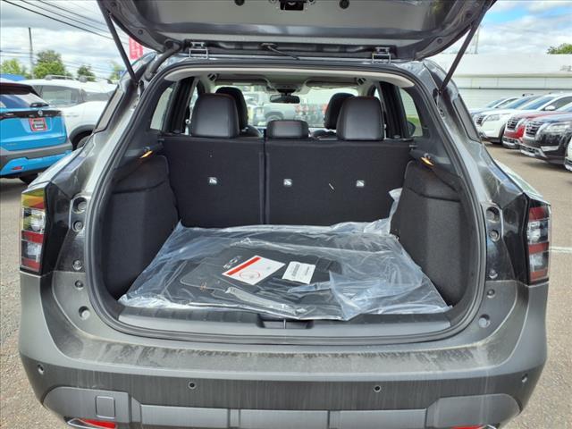 new 2025 Nissan Kicks car, priced at $32,180