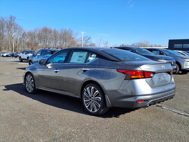 new 2025 Nissan Altima car, priced at $34,339