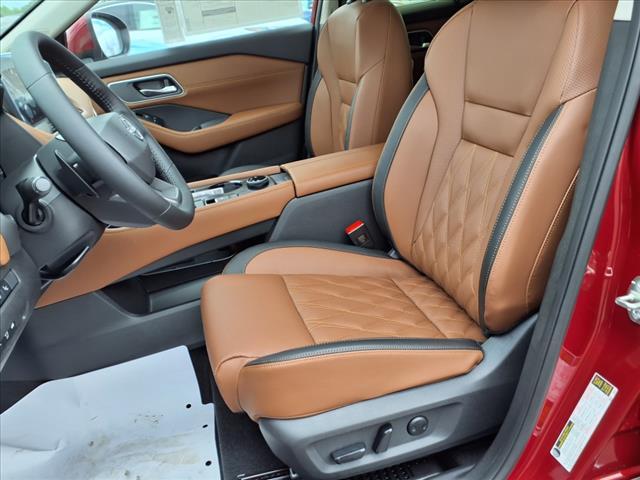 new 2025 Nissan Rogue car, priced at $42,466