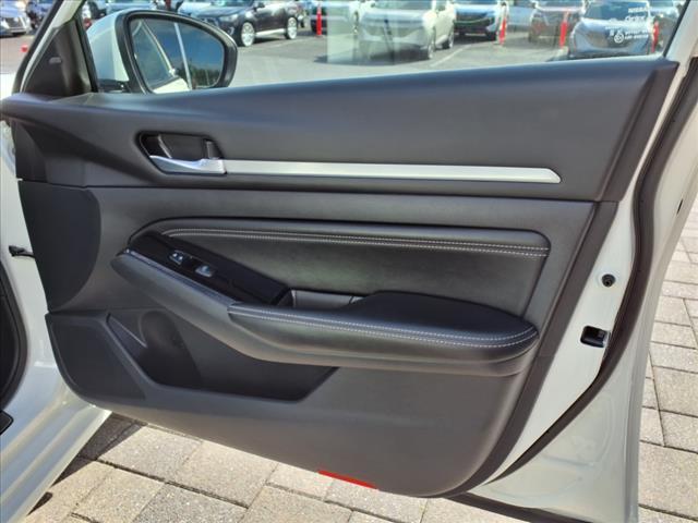 used 2021 Nissan Altima car, priced at $25,069
