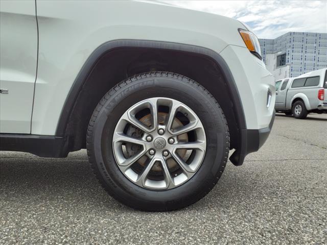 used 2015 Jeep Grand Cherokee car, priced at $15,445