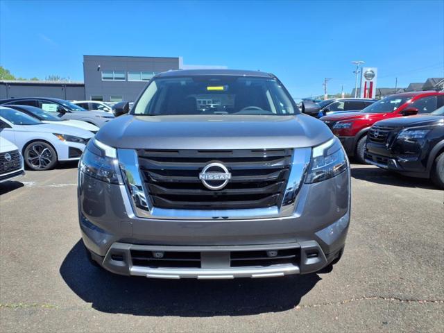 new 2025 Nissan Pathfinder car, priced at $50,300