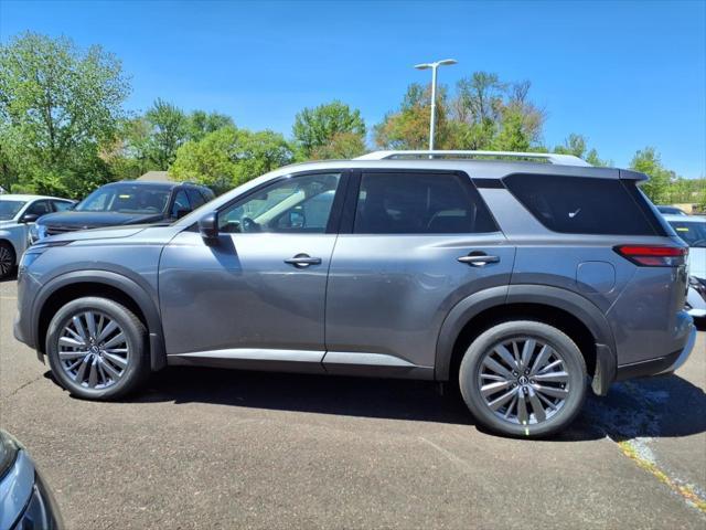 new 2025 Nissan Pathfinder car, priced at $50,300