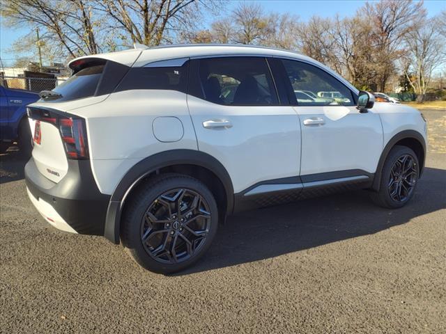 new 2025 Nissan Kicks car, priced at $30,540