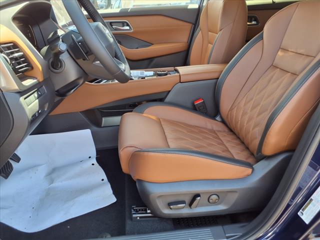 new 2025 Nissan Rogue car, priced at $44,712