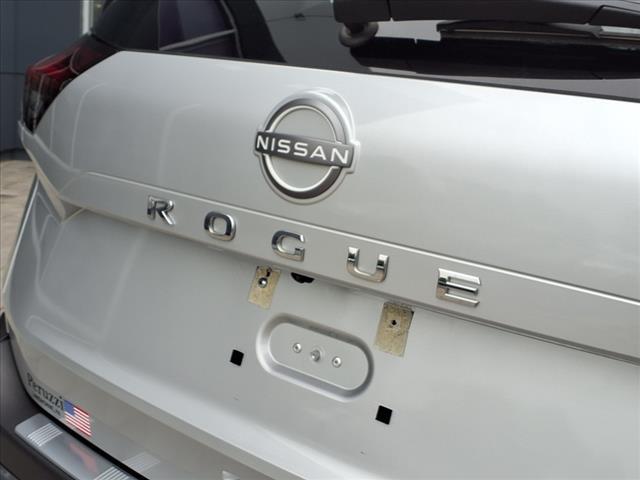 used 2022 Nissan Rogue car, priced at $32,249