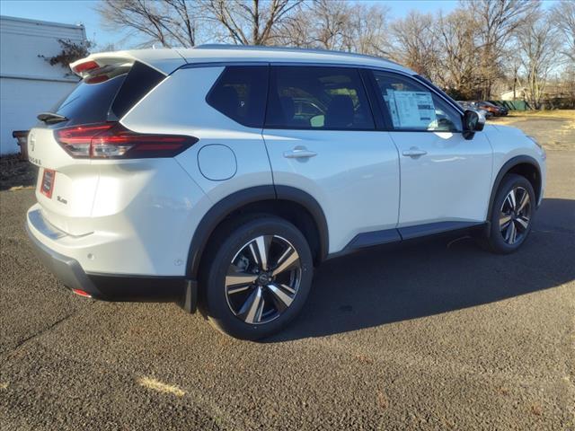 new 2025 Nissan Rogue car, priced at $40,334