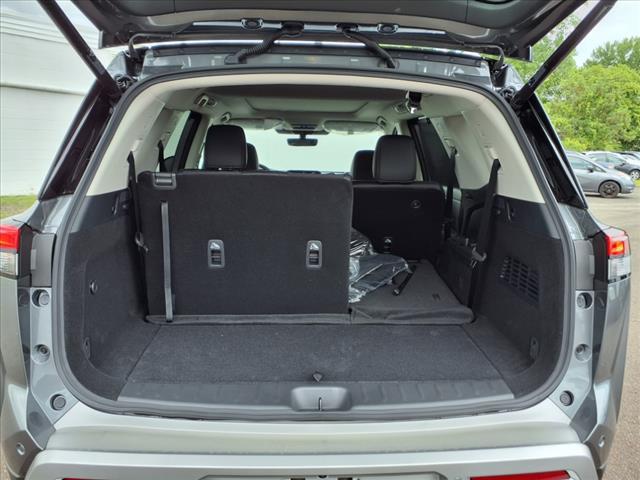 new 2025 Nissan Pathfinder car, priced at $47,573